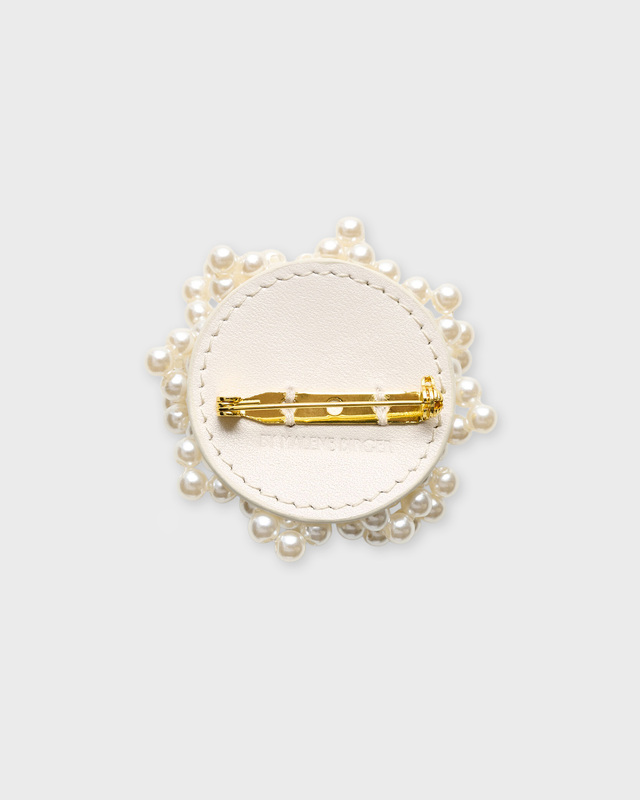 By Malene Birger Brooch Helea White ONESIZE