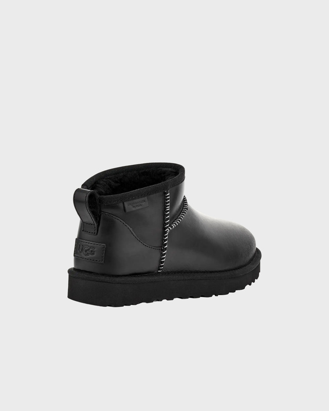UGG Boots W Classic Ultra Mini Leather Regenerate Black US 5 (EUR 36)
