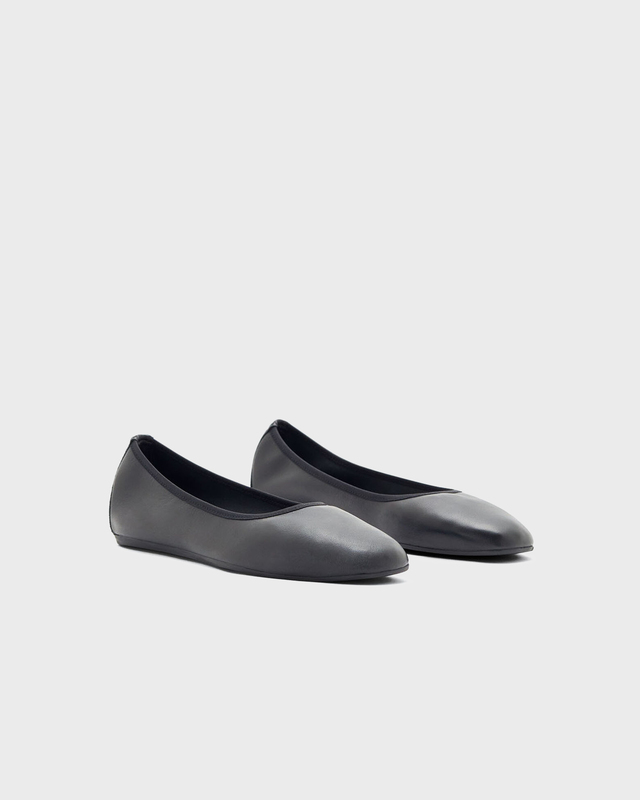 Filippa K Flats Rey Svart EUR 40