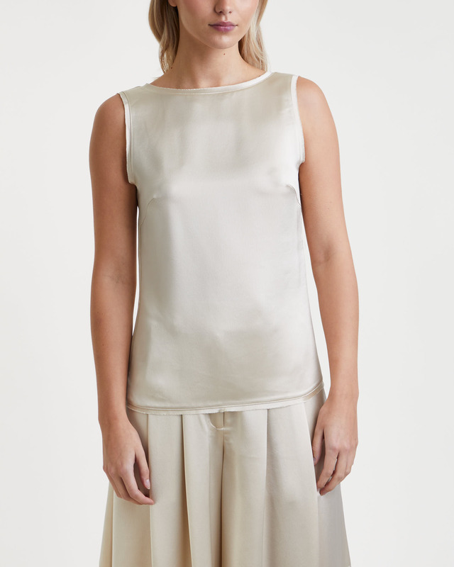 By Malene Birger Top Aubri Oyster 38