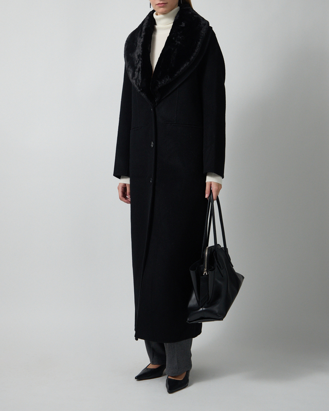 Stylein Kåpe Tera Black XL