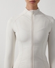 Sisterly tribe Softsculpt Zip Jacket Cream M
