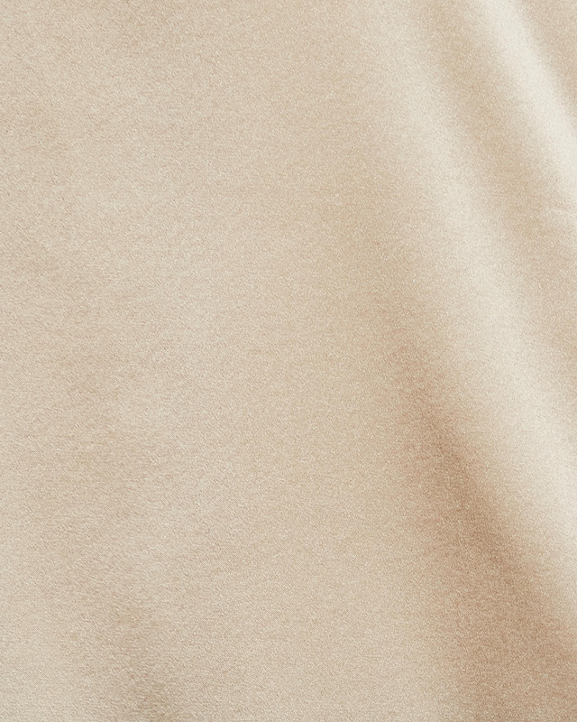 Filippa K Skjorta Silk Pearl 42