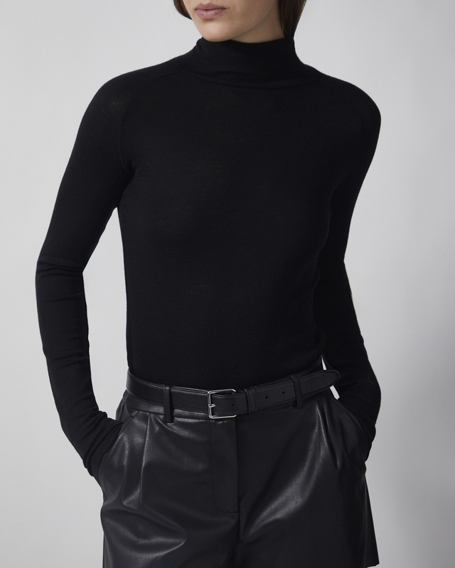 Wakakuu Icons Tröja Merino Wool Turtleneck Diane Black L
