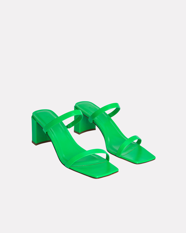 By Far Tanya Super Green Gloss Leather 36 Grön EUR 39