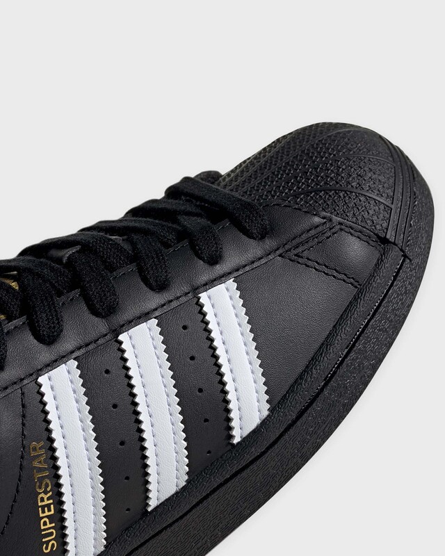 Adidas Sneakers Superstar J Black UK 4,5 (EUR 37 1/3)