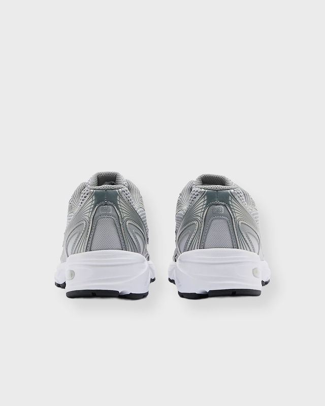 New Balance Sneakers 740 Grey EUR 38