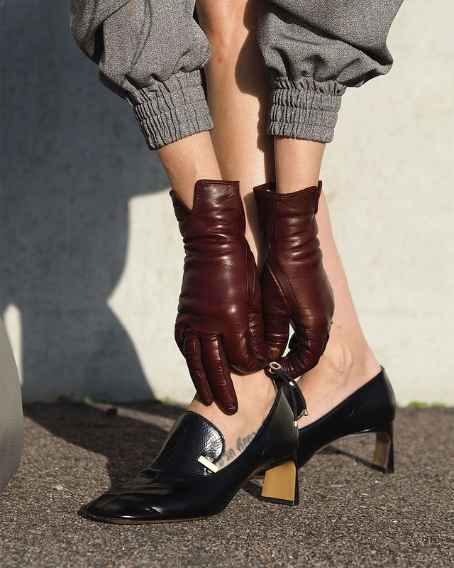 Handsome Stockholm Gloves Essentials Vino Vinröd L