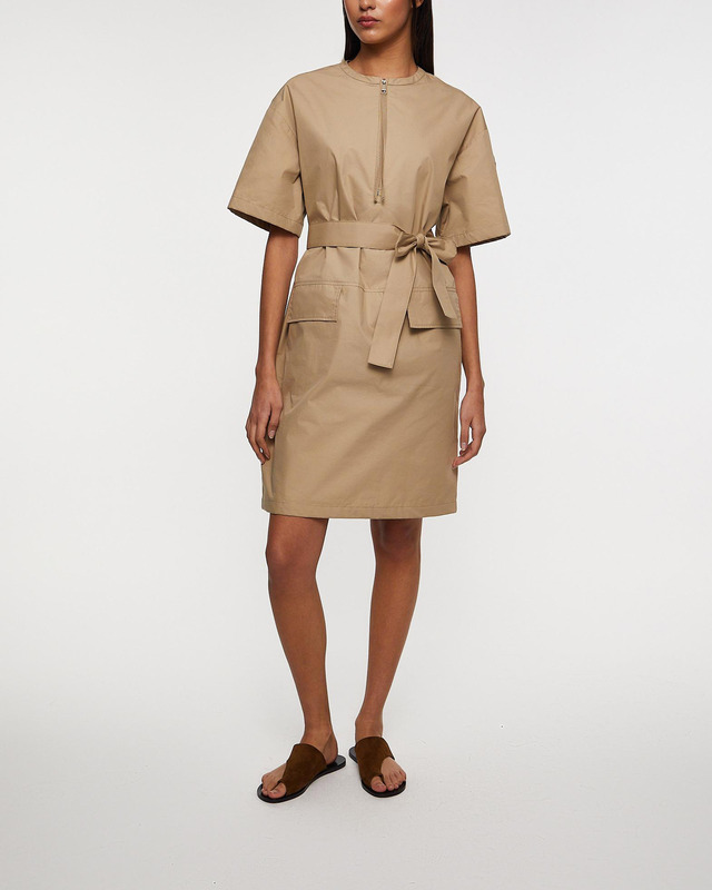 Moncler Klänning Belted Mini Beige IT 42 (EUR 36)