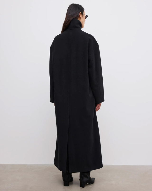Dagmar Kappa Wool Robe Black 34