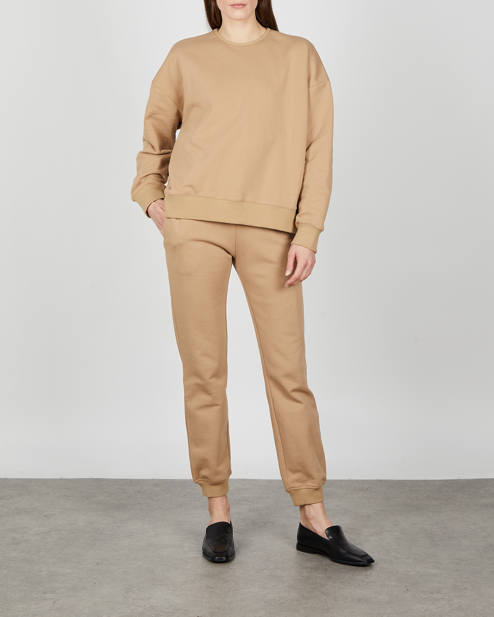 camel sweatshirt