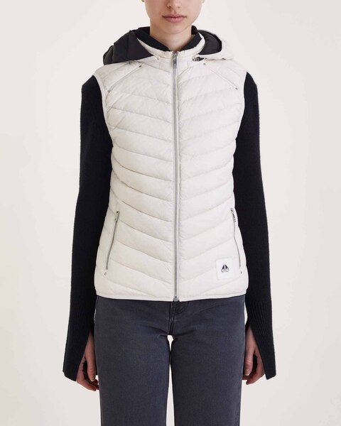 Air Down Vest  Offwhite 1