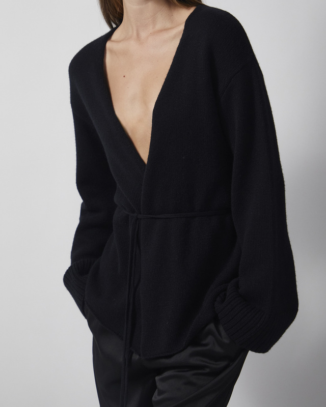 Wakakuu Icons Omslagscardigan Cashmere Wool Wrap Black XS-S
