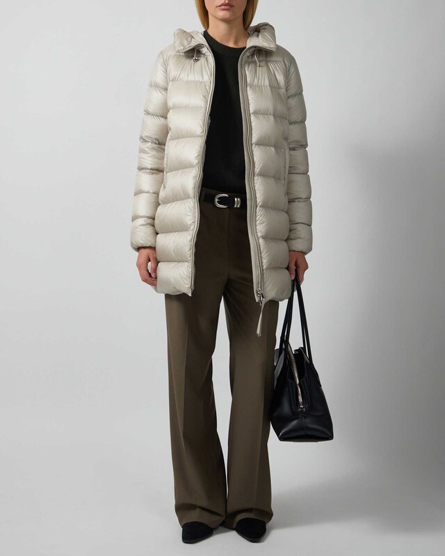 Moncler Lang parkas Suyenne Grønn MONCLER 3 (M/L)