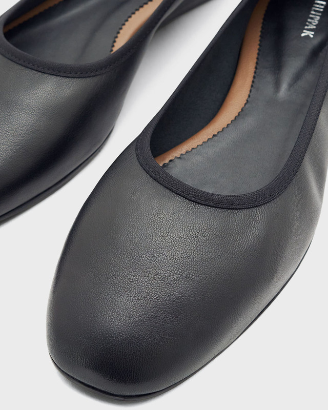 Filippa K Flats Rey Svart EUR 40
