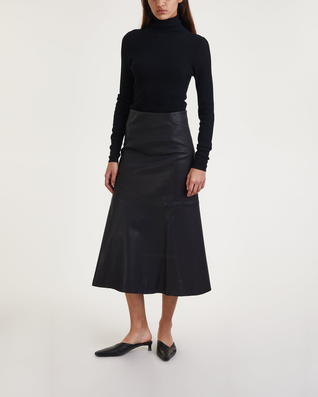 By Malene Birger Skinnkjol Simoas Svart 42