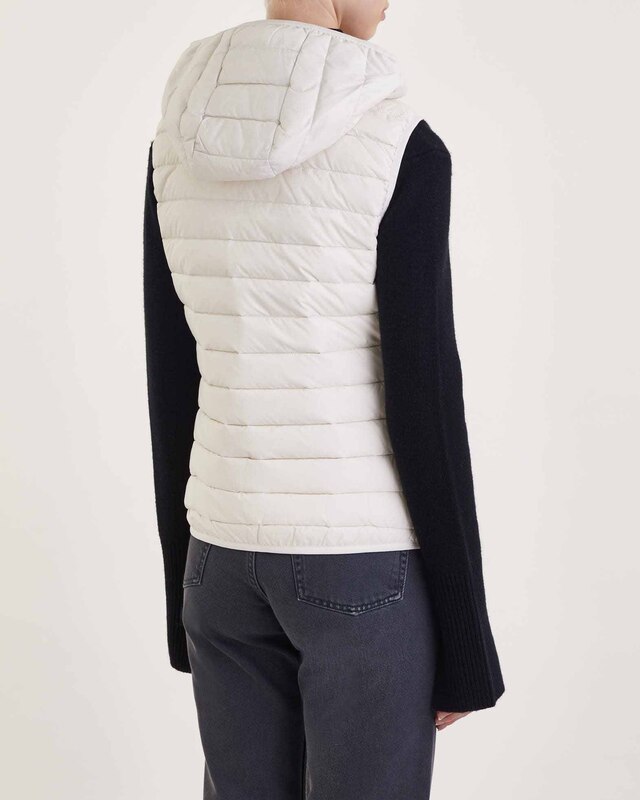 Moose Knuckles Air Down Vest  Offwhite XS