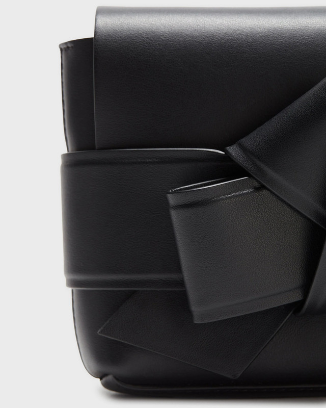 Acne Studios Väska Musubi Knot Mini Crossbody Svart ONESIZE