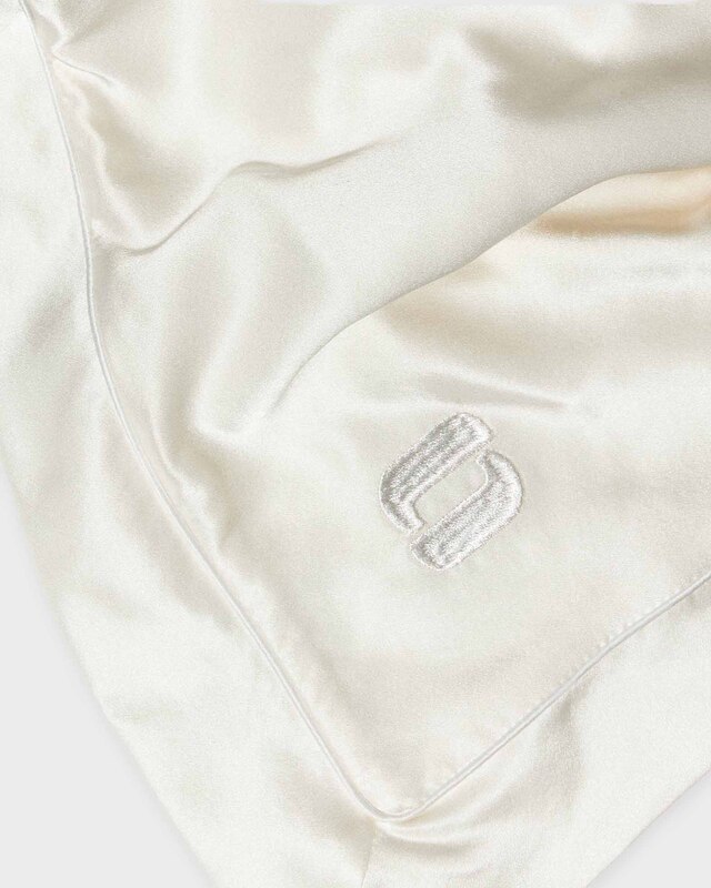 Our New Routine Pillowcase Silk 001 White ONESIZE