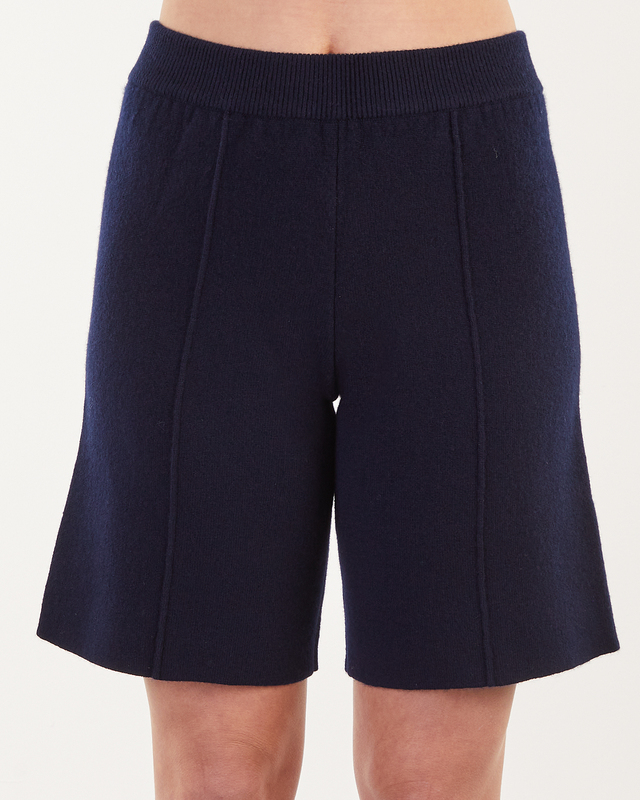 LISA YANG Cashmere Maris Shorts Navy 2 (M-L)