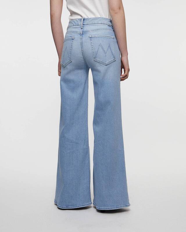 Mother Denim Jeans The Roller Sneak Ljusblå 26