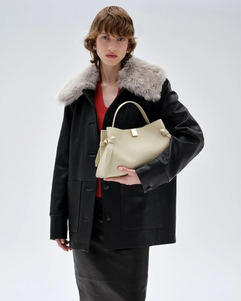 Bag Gyoza Pebble Grain Leather Cream ONESIZE 2