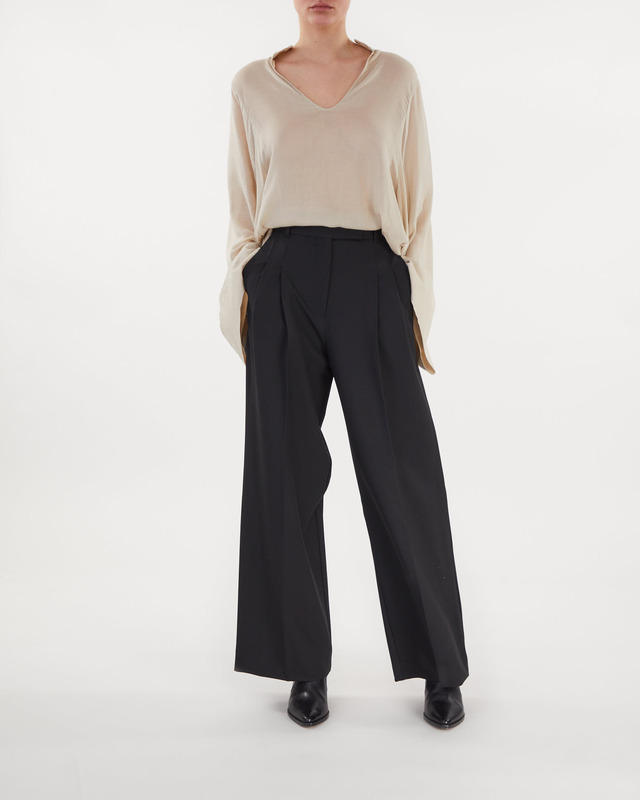 By Malene Birger Lomariasea  38