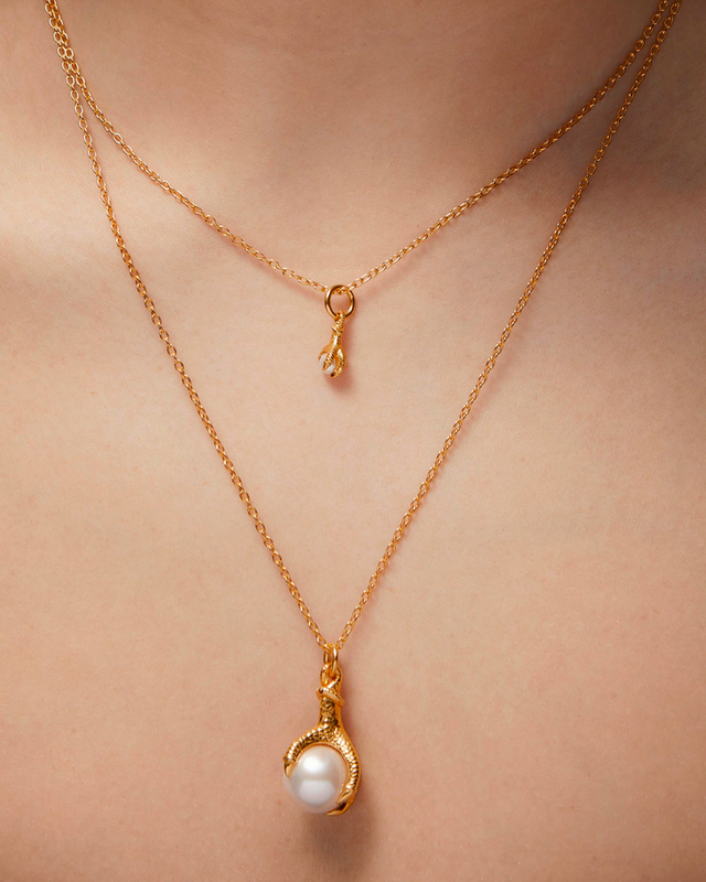 Maria Nilsdotter Necklace Tiny Claw Pearl Gold ONESIZE