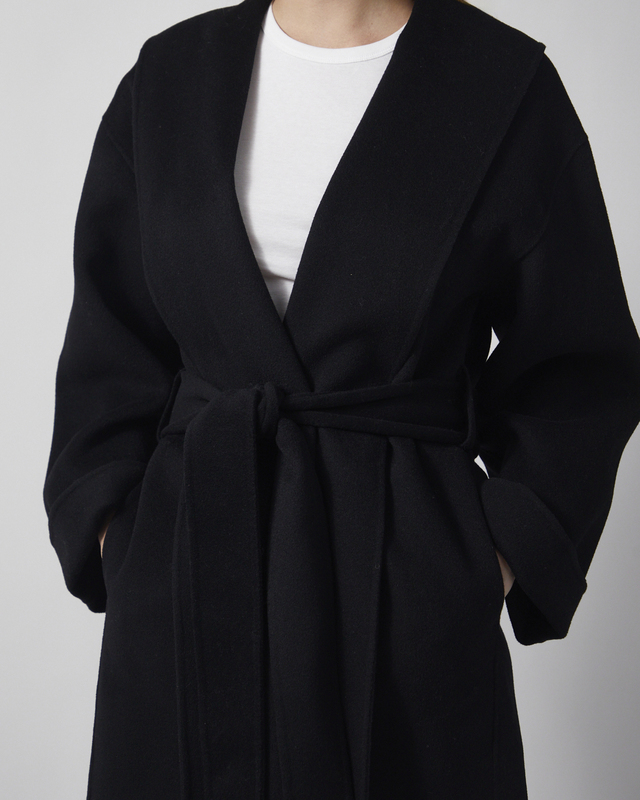 By Malene Birger Kappa Trinelle Svart 34