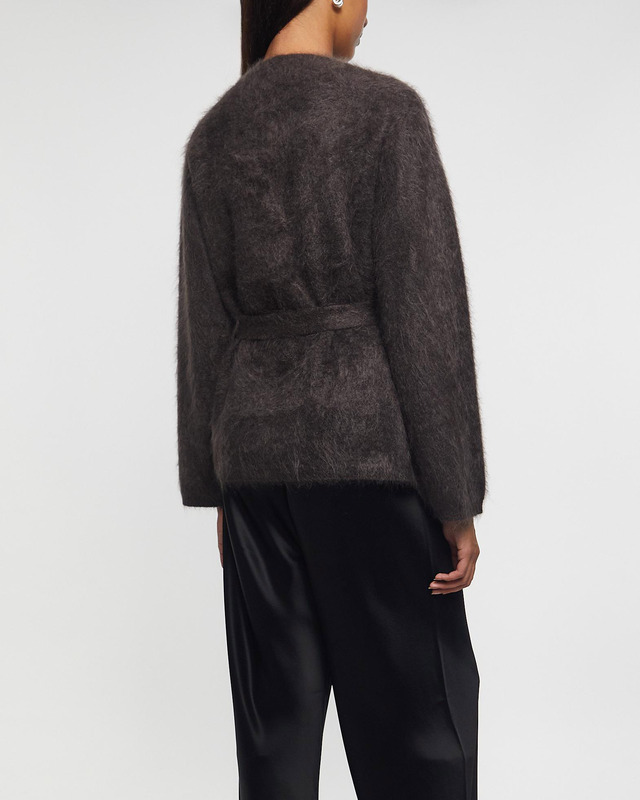 Almada Label  Cardigan Aria  Chocolate L