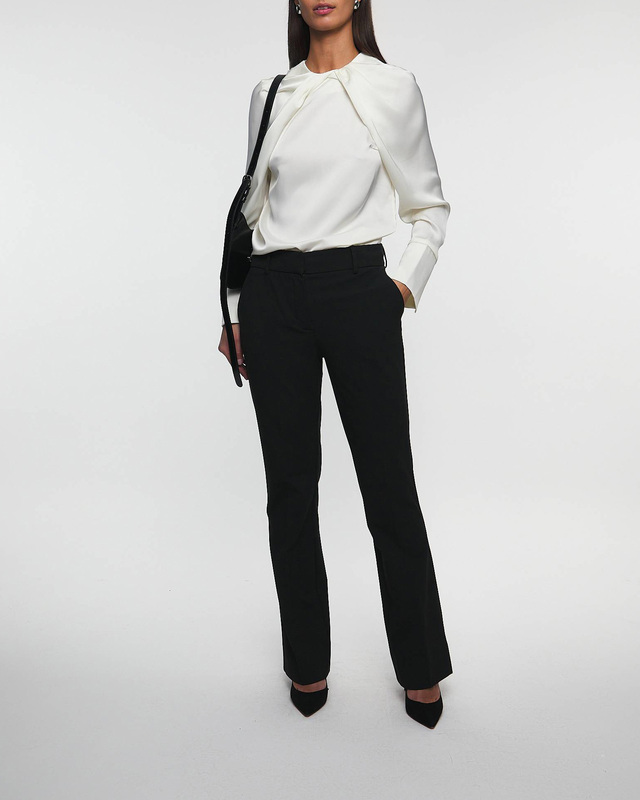 Malina Blus Evie Pleated Neckline Offwhite XL