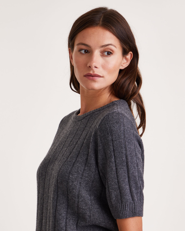 Wakakuu Icons Topp Alma Knit Grå S