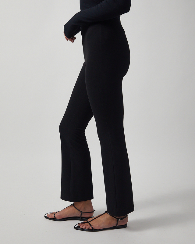 Wakakuu Icons Byxor Darby Crop Svart L