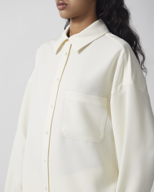 Almada Shirt Finn Crepe Creme L