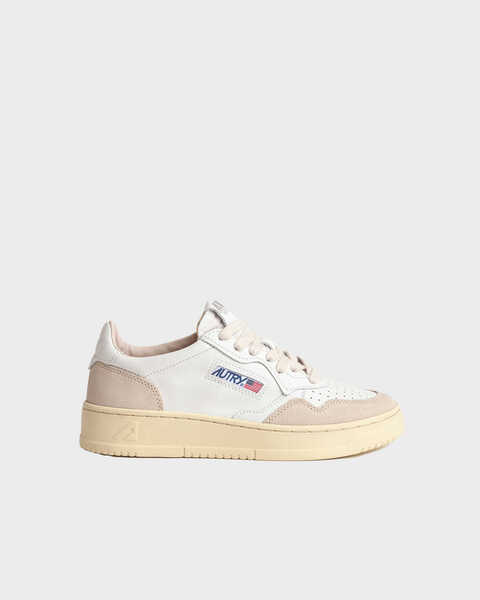 Autry 01 Low Sneaker White 1