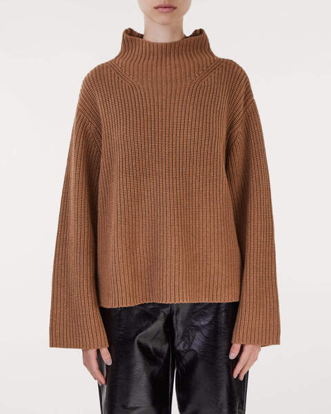 Sweater April Camel 1