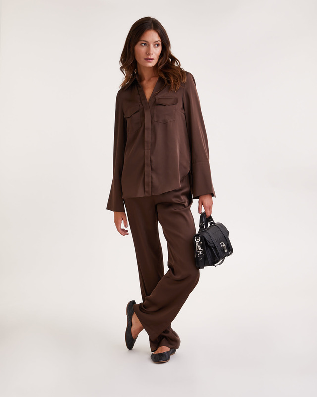 Wakakuu Icons Blus Maria Satin Brun L