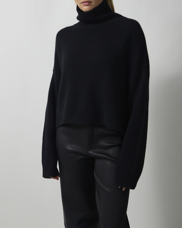LISA YANG Tröja Zerlina Black 1 (S-M)