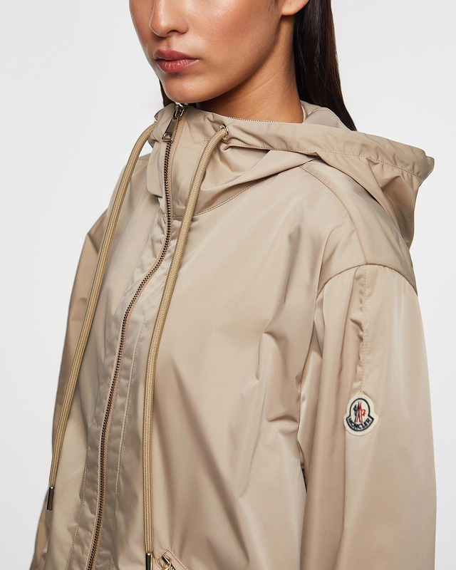 Moncler Jacka Cassiopea Hooded Brun MONCLER 2 (M)