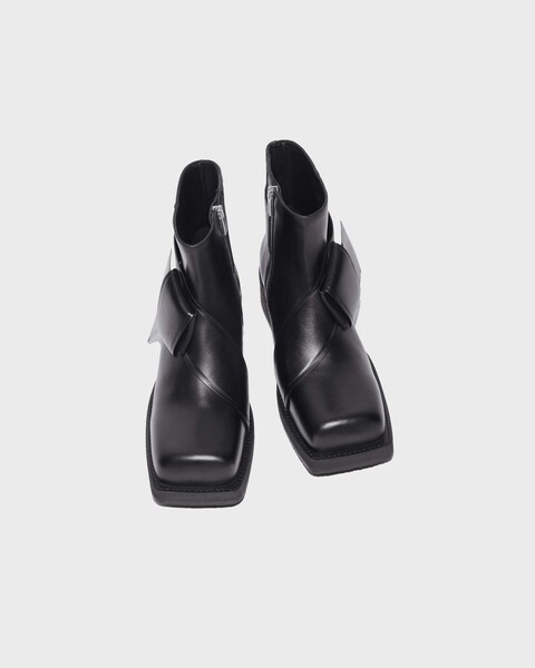 Boots Musubi Svart 2