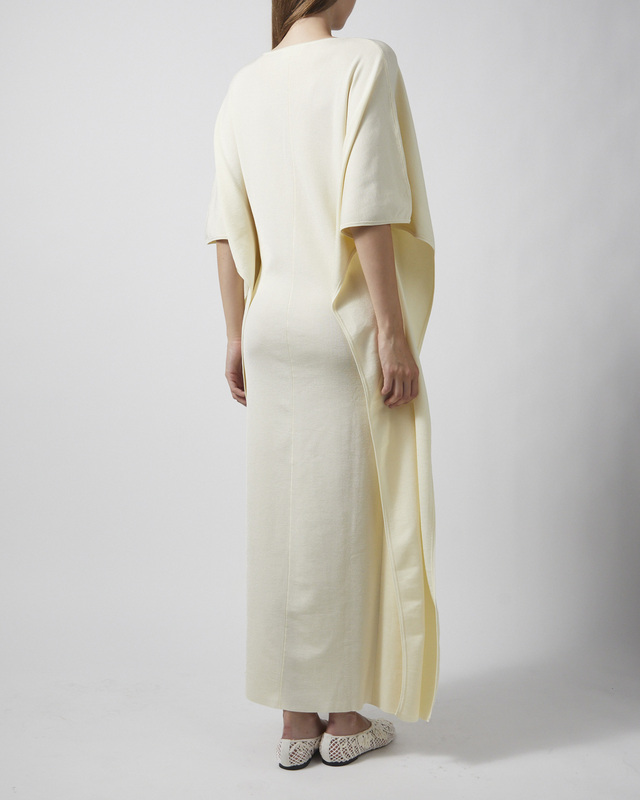 Malina Kaftan Janna Knitted V-Neck Maxi Pearl M