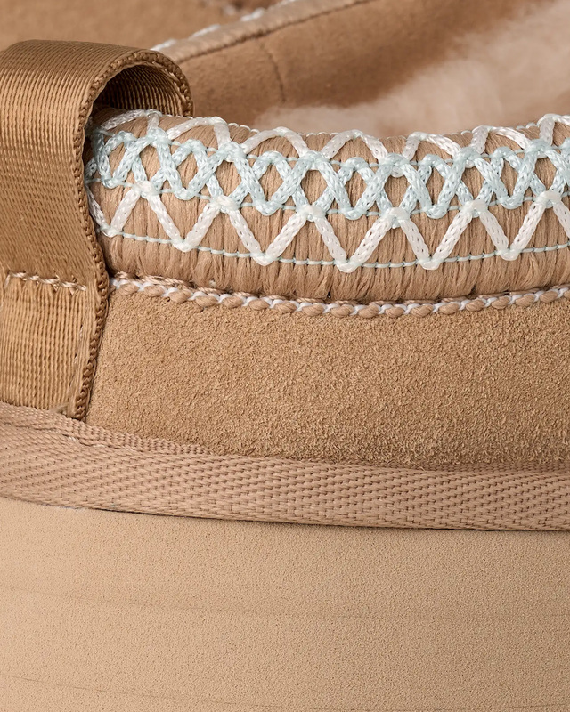 UGG W Tazz II Sand US 8 (EUR 39)