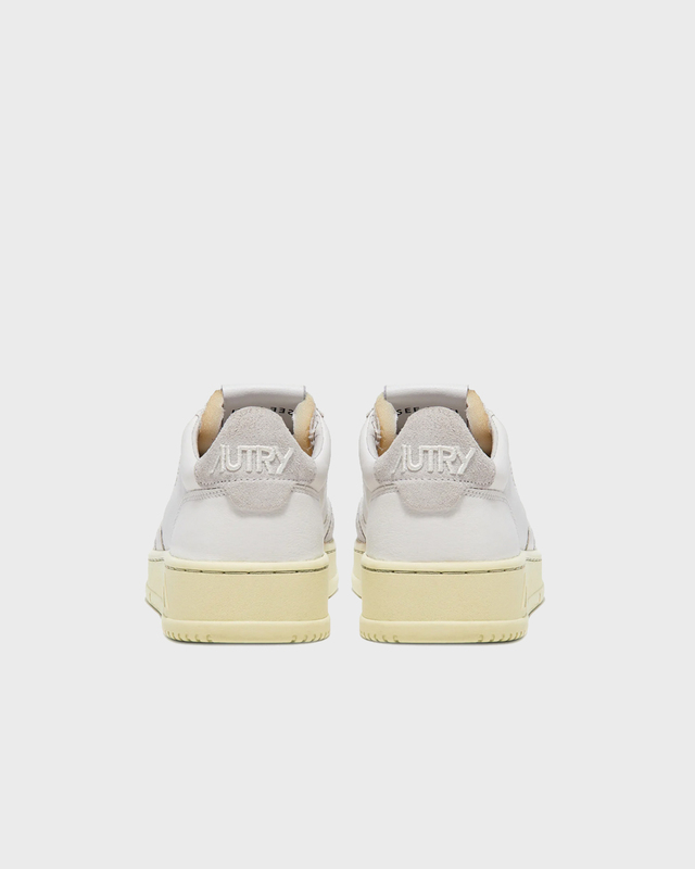 Autry Sneakers Open Low Vit EUR 37