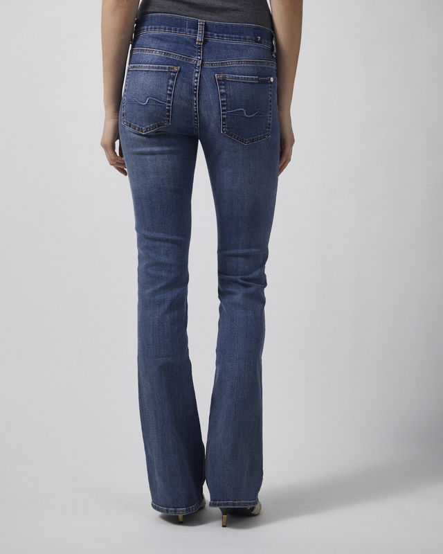 7 For All Mankind Jeans Bootcut Soho Light  Light blue wash 24