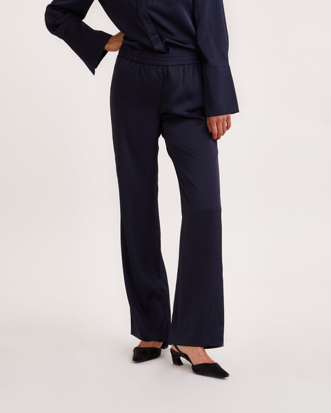 Byxor Maria Satin Pants Navy 2