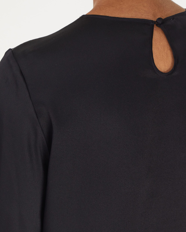 Filippa K Topp Silk Tee Svart 40