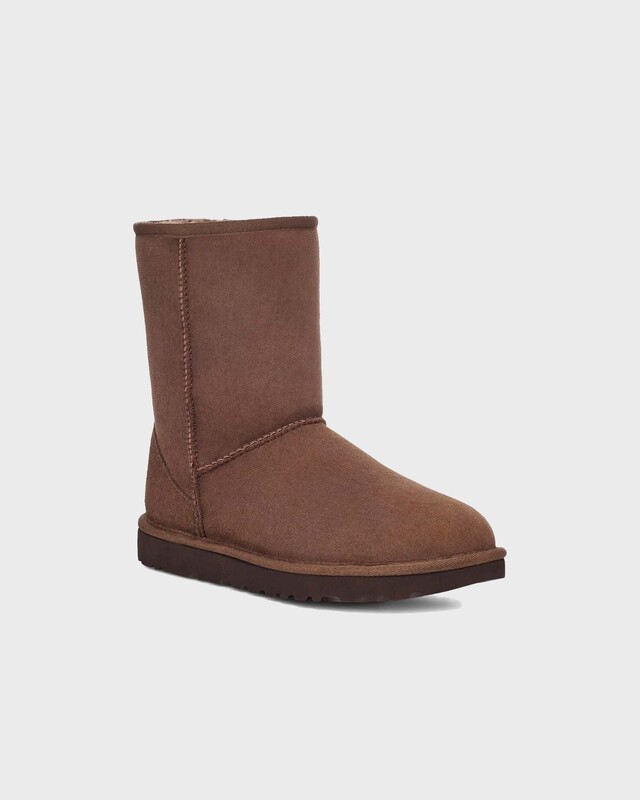 Ugg Boots W Classic Short II Brun US 7 (EUR 38)