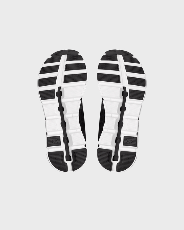 On Cloud 5 Black/White W Svart/vit 9,5 (EU 41)