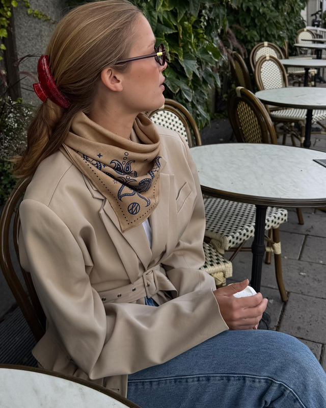 Le Scarf Scarf Winter Cappuccino Cappucino  ONESIZE