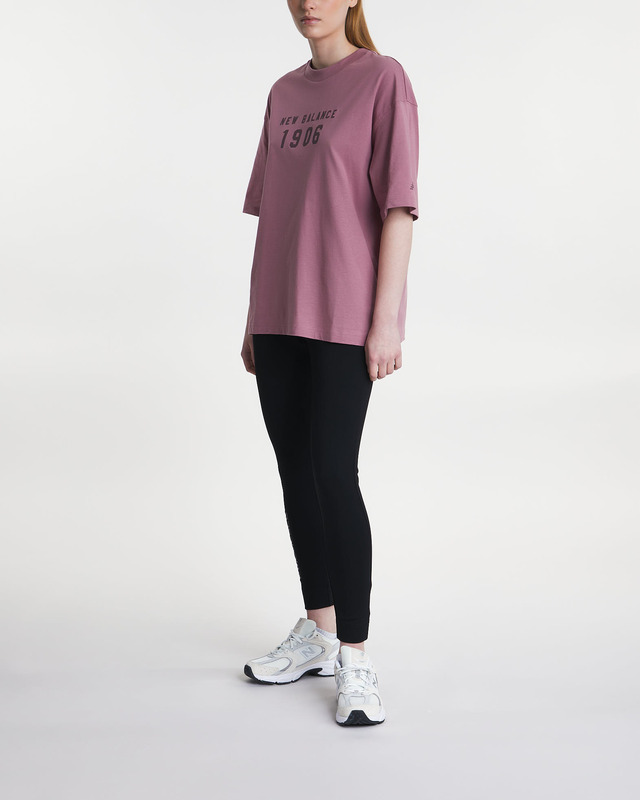 New Balance T-shirt Iconic Collegiate Jersey Oversized Rose gold  M